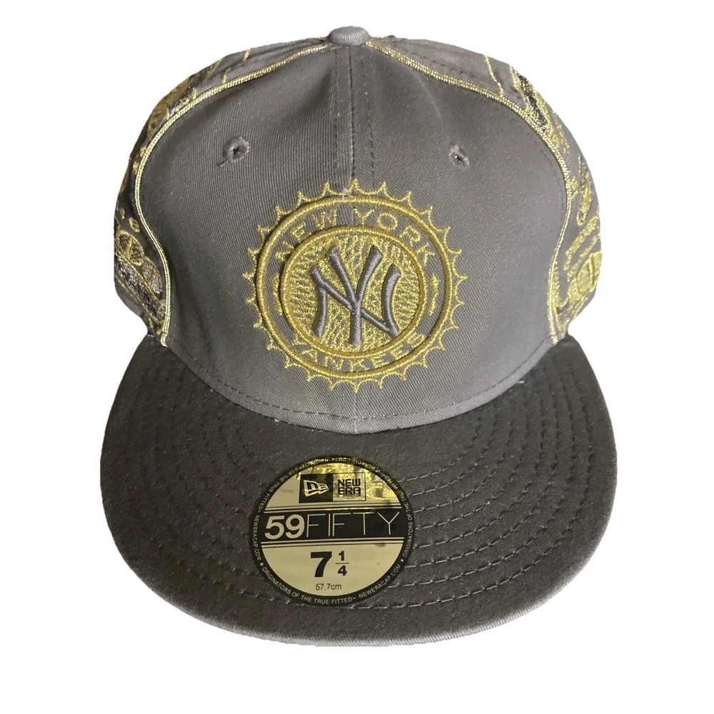 Rare New Era New York Yankees 59Fifty Fitted Hat. Size 7-1/4. Rare Find! Cotton